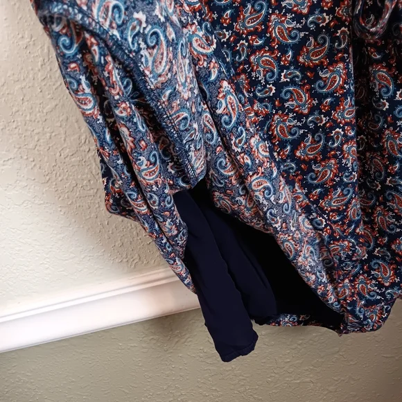 Market Spruce Paisley Sleevless Rayon Midi Dress Woth Tie Waist - Picture 5 of 7